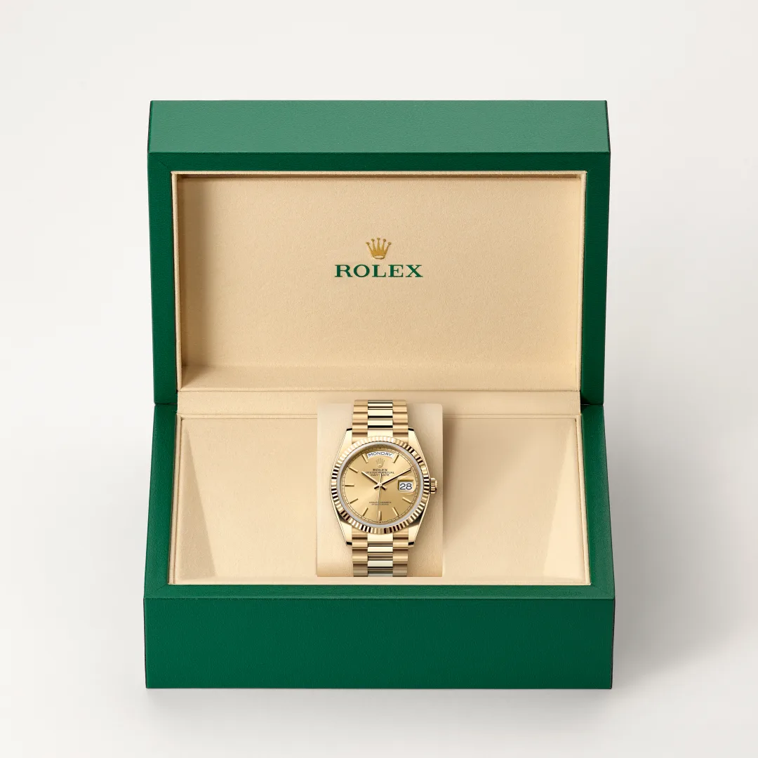 ROLEX純正　ディデイト　18ctイエローゴールド　LサイズBOX 付属16点 Rolex Day-Date 36 in 18 kt yellow gold, M128238-0045 | Tapper's