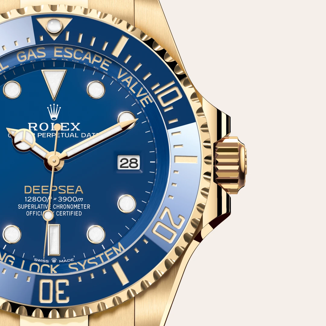Rolex Rolex Deepsea in 18 kt yellow gold, M136668LB-0001
